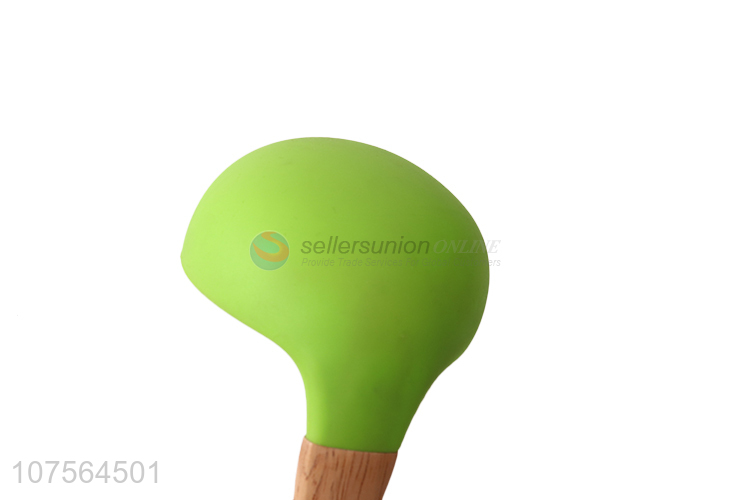 Hot Sale Green Silicone Soup Ladle With Wooden Handle