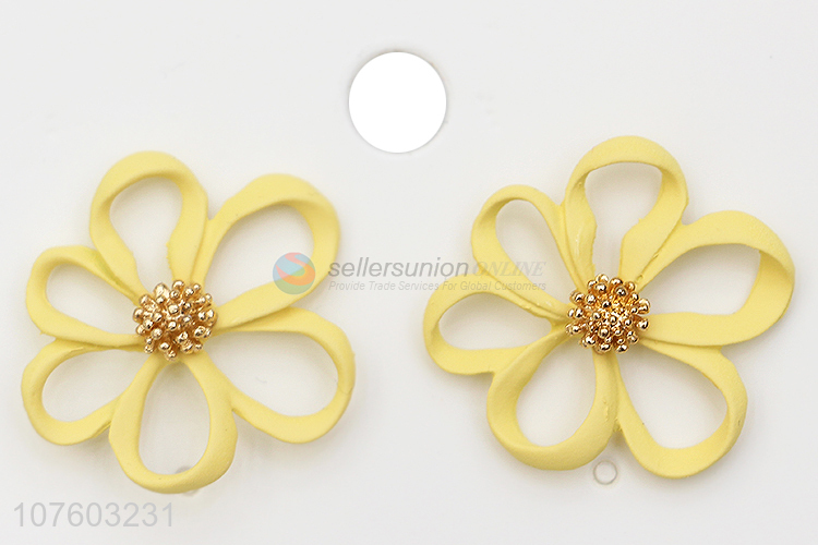 High quality spray-painted flower earrings fashion earrings for girls