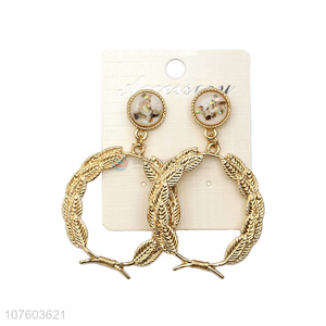 Factory price creative leaf hoop earrings shell alloy ear studs