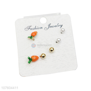 Latest arrival lovely carrot stud earring set pearl earring set