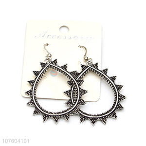 Yiwu factory geometric alloy earrings personalized earrings for ladies