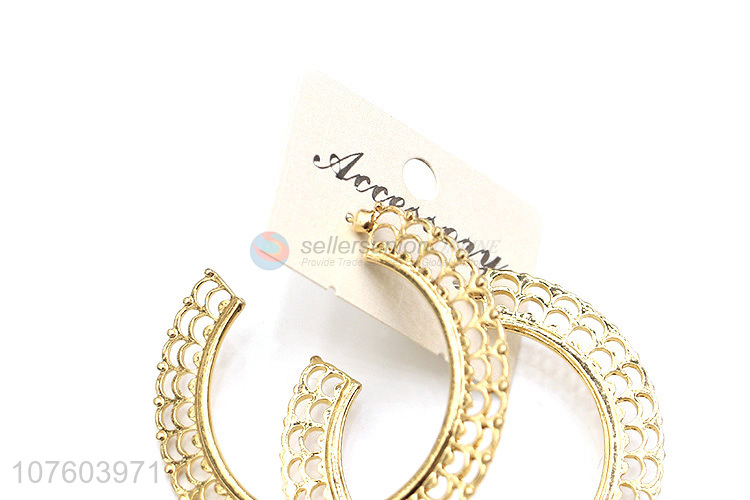 Yiwu factory fashion hollow hoop earrings women alloy earrings