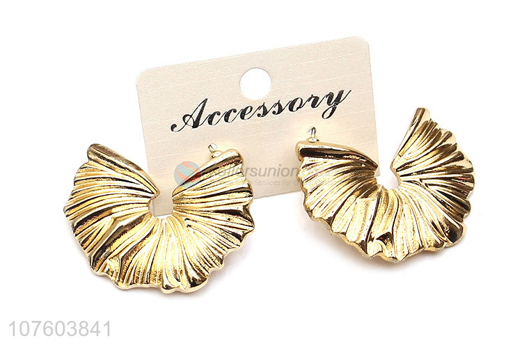 Factory price chunky leaf alloy earrings women metal earrings