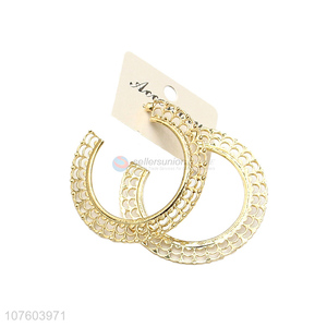 Yiwu factory fashion filigreed hoop earrings women alloy earrings