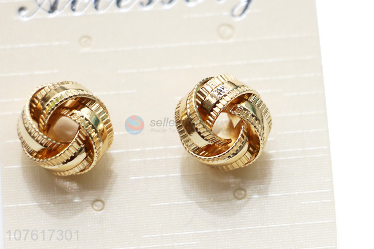 Best Quality Gold Twist Knotted Stud Earrings For Women