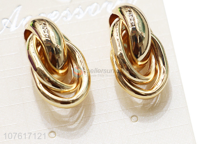 Low Price Metal Earring Fashion Ear Stud Wholesale