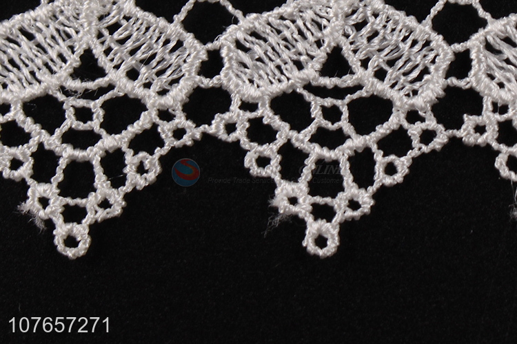 Lowest price good quality white lace trim for garment decoration