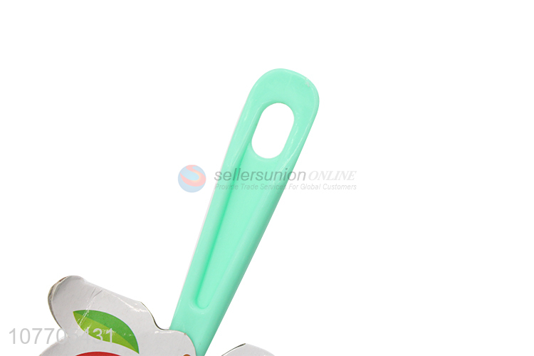 Low price long handle plastic bottle sponge brush for baby