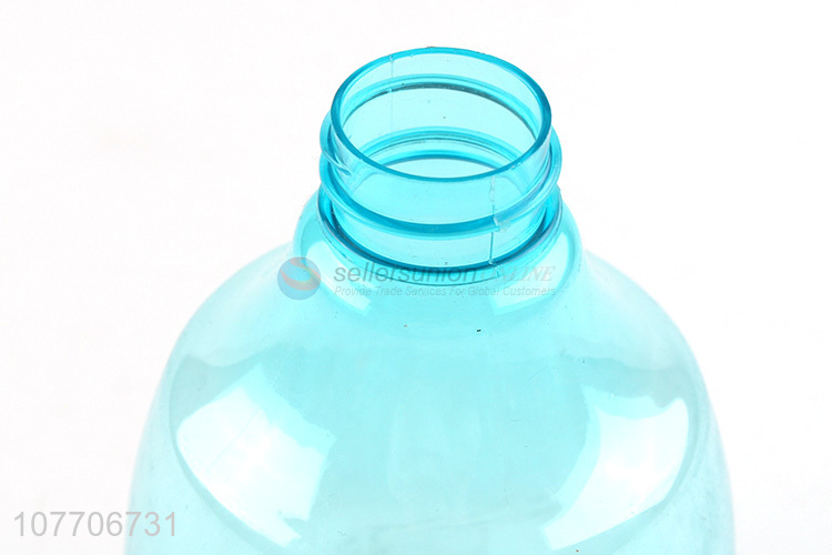 Multi-purpose hand pressure watering bottle air spray can plastic watering can