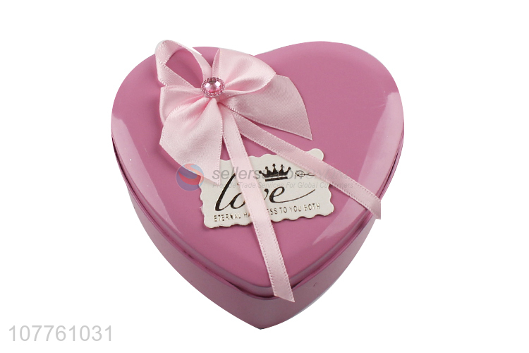 Factory direct sale companion gift box wedding love ribbon soap flower tinplate box