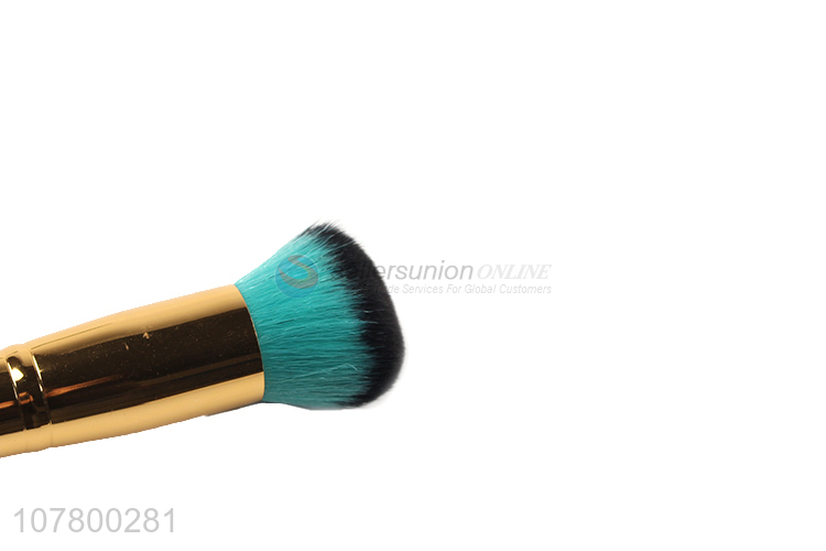 Online wholesale fashion makeup brush foundation brush with wood handle