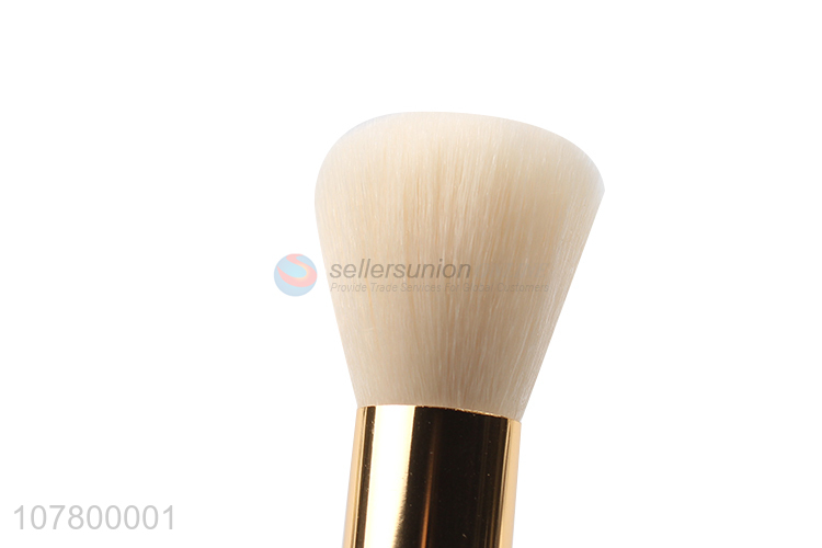 New products women makeup brush soft bristle blush brush