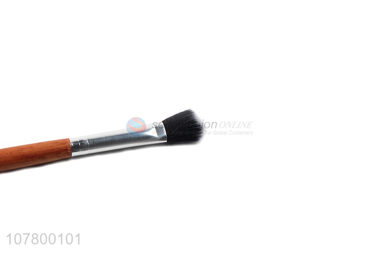 Hot selling durable cosmetic brush soft bristle eyeshadow brush