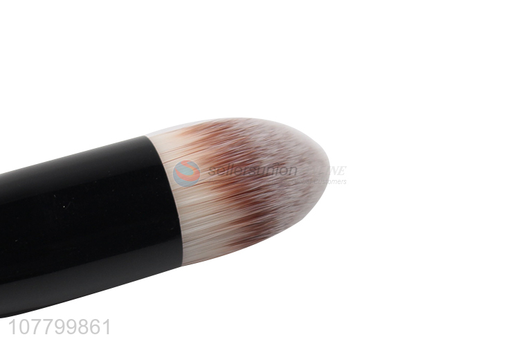 Good quality women makeup brush soft bristle highlighter brush