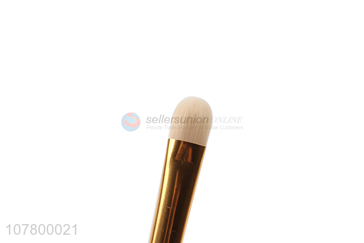 Online wholesale ladies cosmetic tools soft hair eyeshadow brush