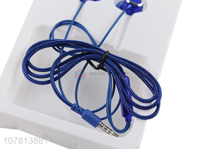 Spot wholesale metal in-ear headphones wired earplugs