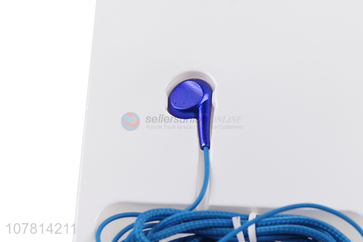 Yiwu wholesale blue wired in-ear headphones bass earplugs