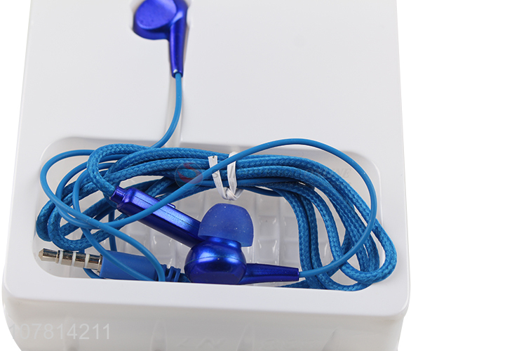 Yiwu wholesale blue wired in-ear headphones bass earplugs