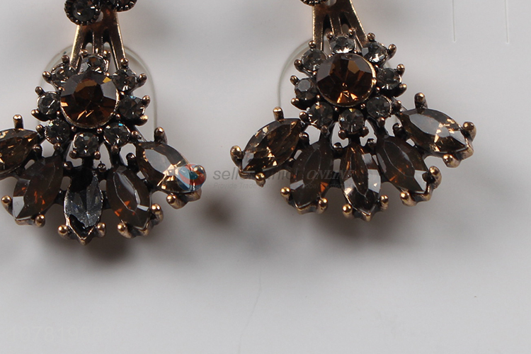 Popular product French style temperament colored rhinestone alloy earrings