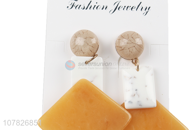 Hot Sale Fan Shaped Resin Pendant Dangle Earrings