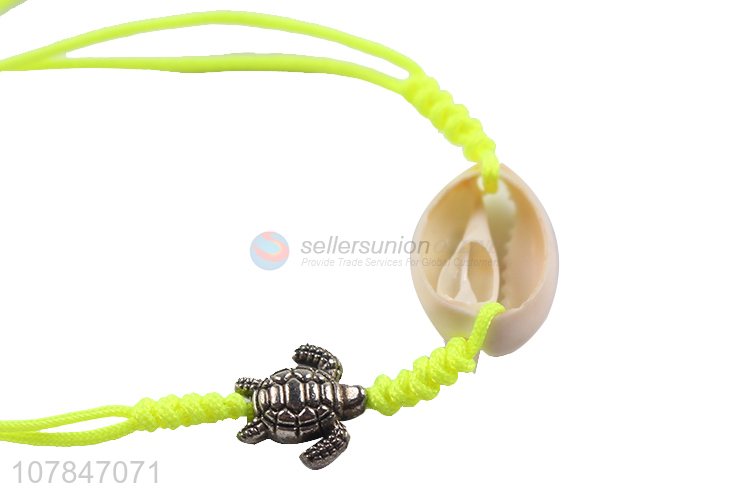 Wholesale cheap price yellow hand strip bracelet with shells