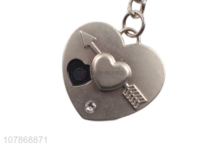 Good Quality Alloy Heart Shape Key Chain Fashion Keychains