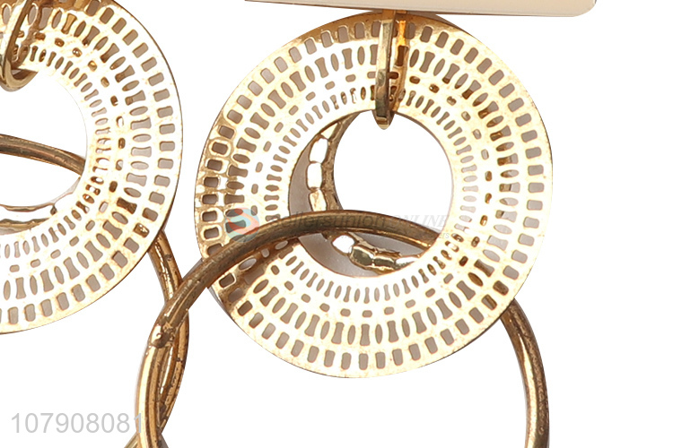 Good quality decorative round pendant metal earrings for women