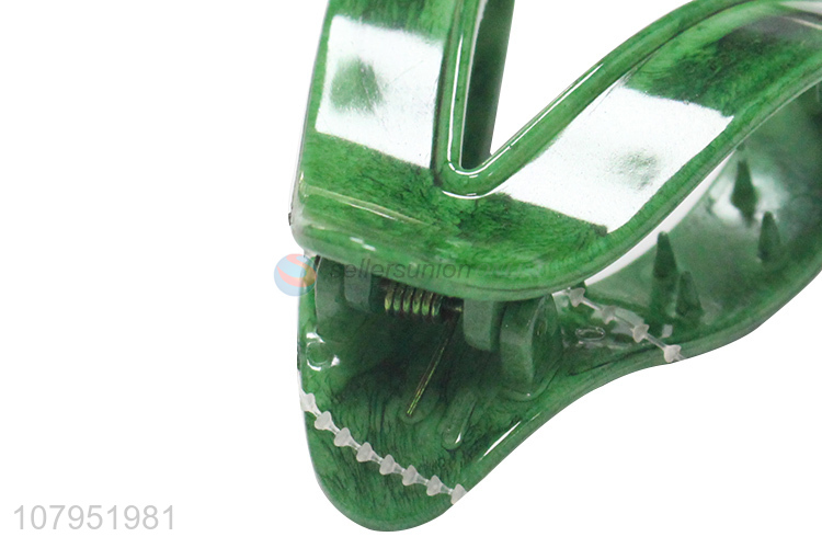 Hot selling plastic women hair decoration hair claw clips wholesale