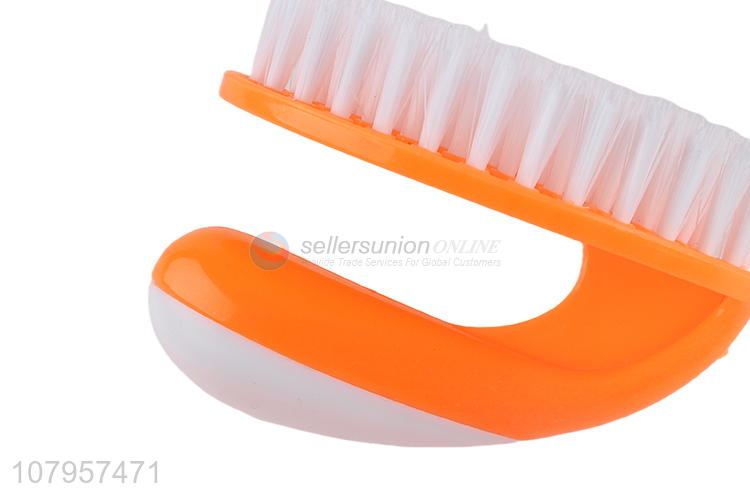 New popular orange plastic laundry brush universal hanging brush