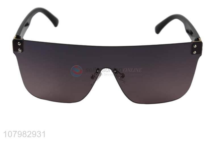 Wholesale Windproof Sun-Shading Glasses Fashion Eyeglasses For Adults