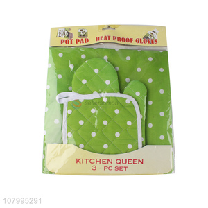 New green polka dot kitchen baking oven gloves for sale