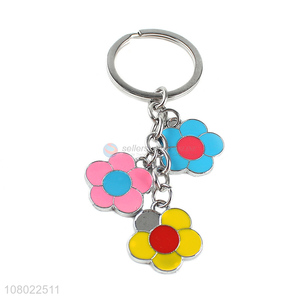 Wholesale lovely cartoon metal keychains enaml <em>key</em> ring flower <em>key</em> <em>chain</em>