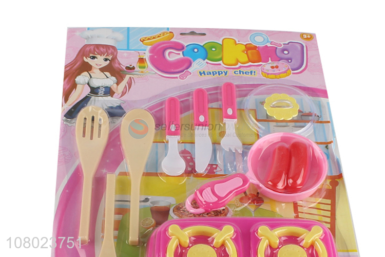 Yiwu wholesale plastic children kitchen cooking tableware toys set