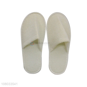 Custom logo fuzzy disposable hotel slippers carry-on slippers for travel