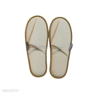 High quality white disposable floor slippers hotel supplies