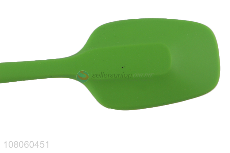 Yiwu market green silicone spatula for kitchen supplies