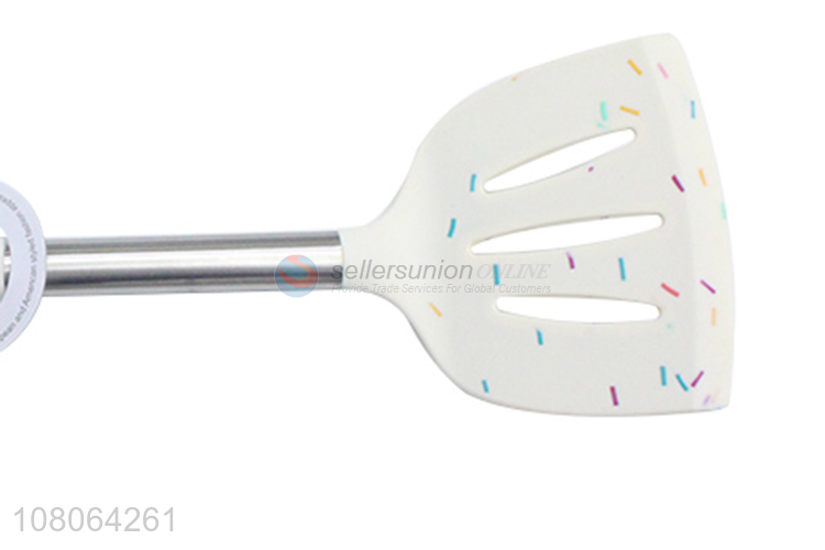 Yiwu factory eco-friendly silicone slotted spatula for cooking