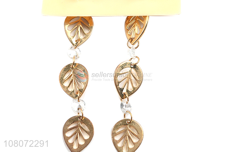 Good selling leave shape golden women earrings ear pendants