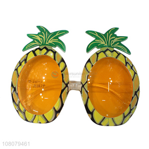 Factory price plastic pineapple party glasses creative festival glasses