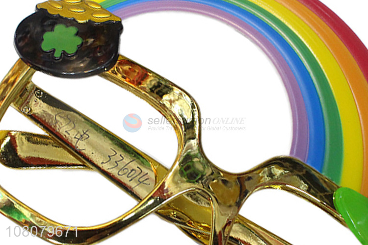Low price plastic rainbow party decoration glasses wholesale
