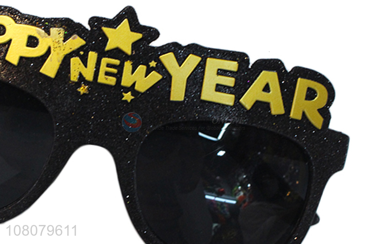 Yiwu supplier balck plastic decoration glasses for New Year party