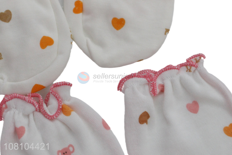 Best Selling Soft Cotton Baby Caps Gloves Foot Muffs Set