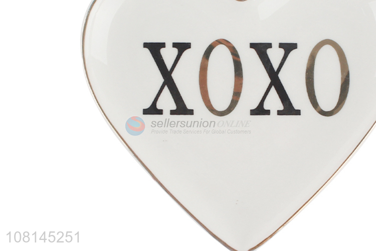 Good Quality Fashion Ceramic Plate Heart Shape Saucer