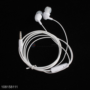 New arrival cheap in-ear wired headphones for cell phone