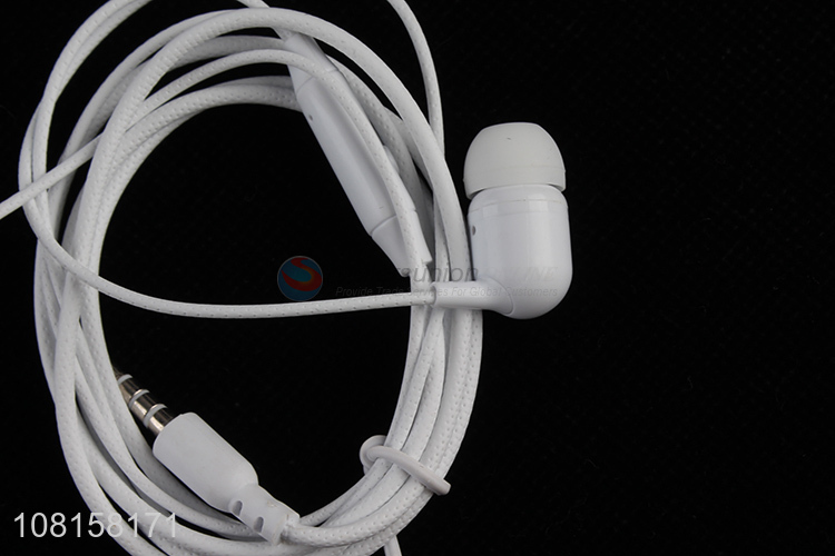 Wholesale stereo wired in-ear earphones with microphone