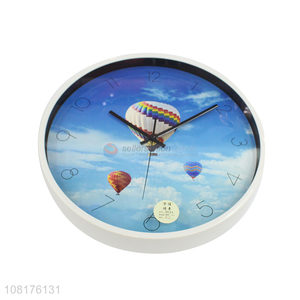 Wholesale stylish hot air balloon round silent quartz wall clock