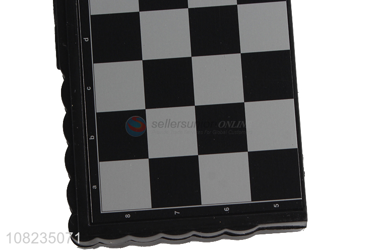 Yiwu market travel party magnetic checkers games chess games