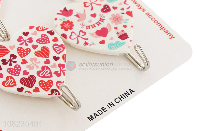 Wholesale 4 Pieces Heart Shape Sticky Hooks Adhesive Hook