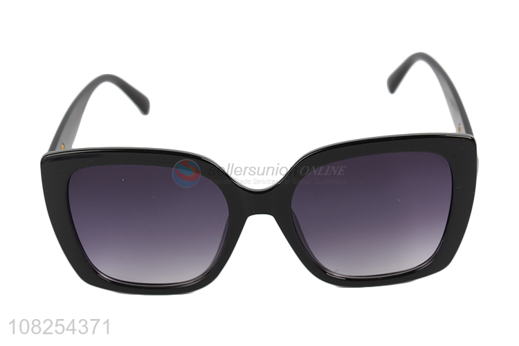 Wholesale Trendy Shades Fashion Sunglasses For Men And Women