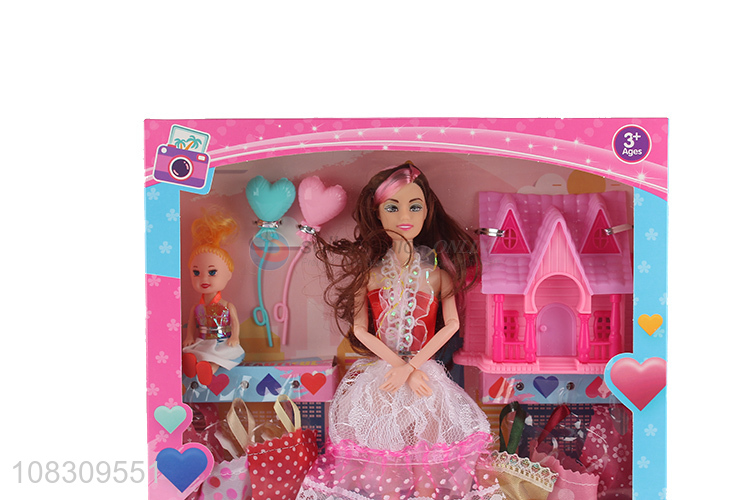 Yiwu direct sale plastic doll cartoon girls play house toys
